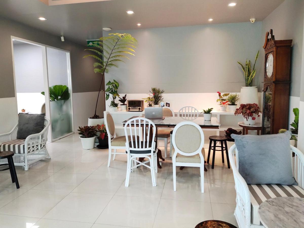 Ratana Hotel Rassada, Phuket Town- Sha Extra Plus 외부 사진