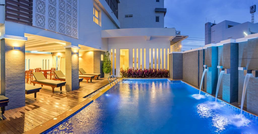 Ratana Hotel Rassada, Phuket Town- Sha Extra Plus 외부 사진