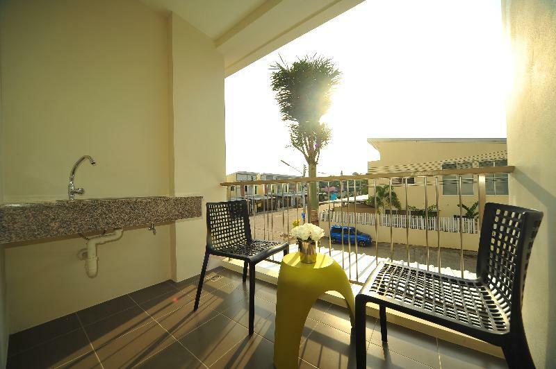 Ratana Hotel Rassada, Phuket Town- Sha Extra Plus 외부 사진