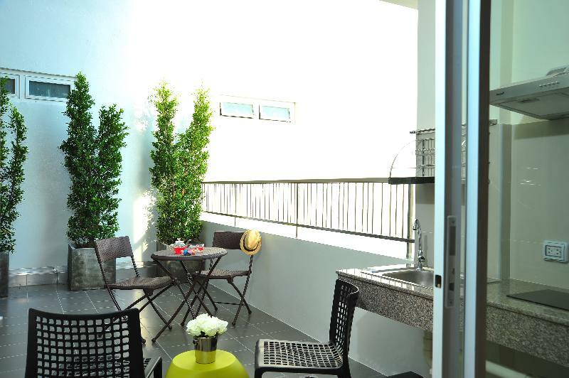 Ratana Hotel Rassada, Phuket Town- Sha Extra Plus 외부 사진